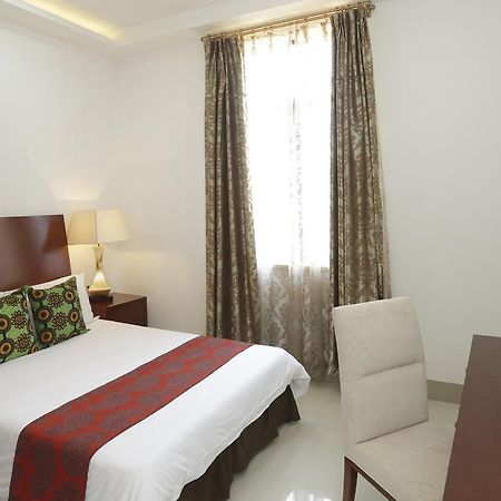 President Hotel At Umodzi Park Lilongwe Exterior photo