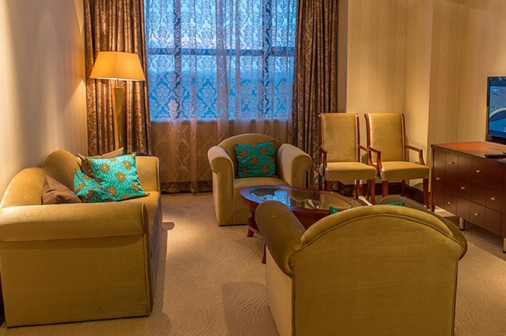 President Hotel At Umodzi Park Lilongwe Room photo