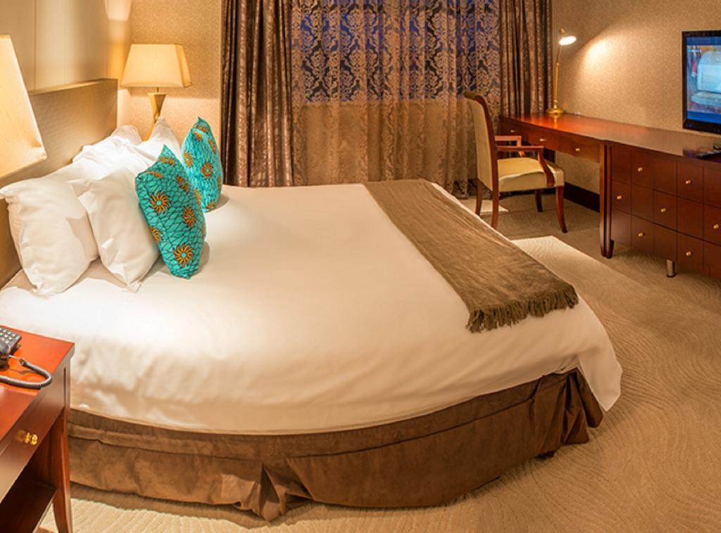 President Hotel At Umodzi Park Lilongwe Room photo