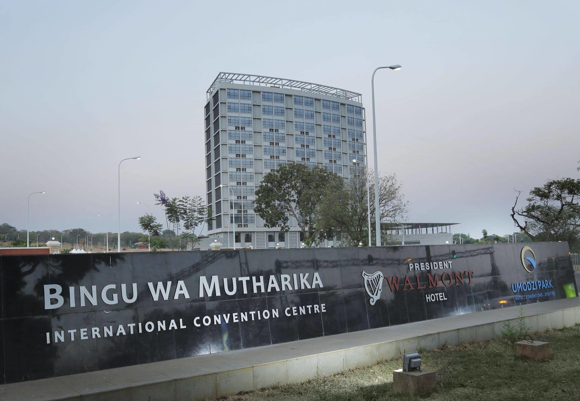 President Hotel At Umodzi Park Lilongwe Exterior photo