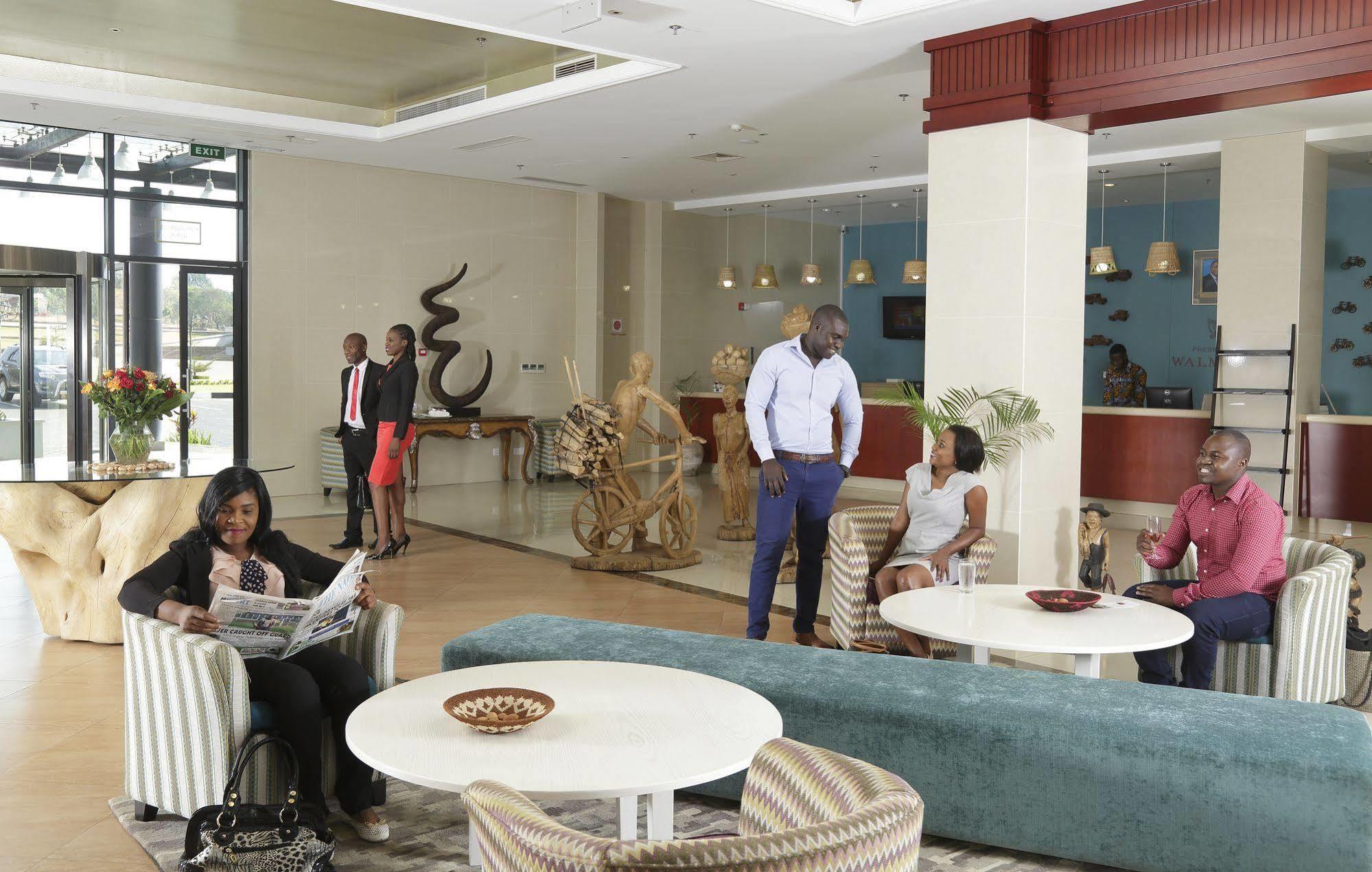 President Hotel At Umodzi Park Lilongwe Exterior photo