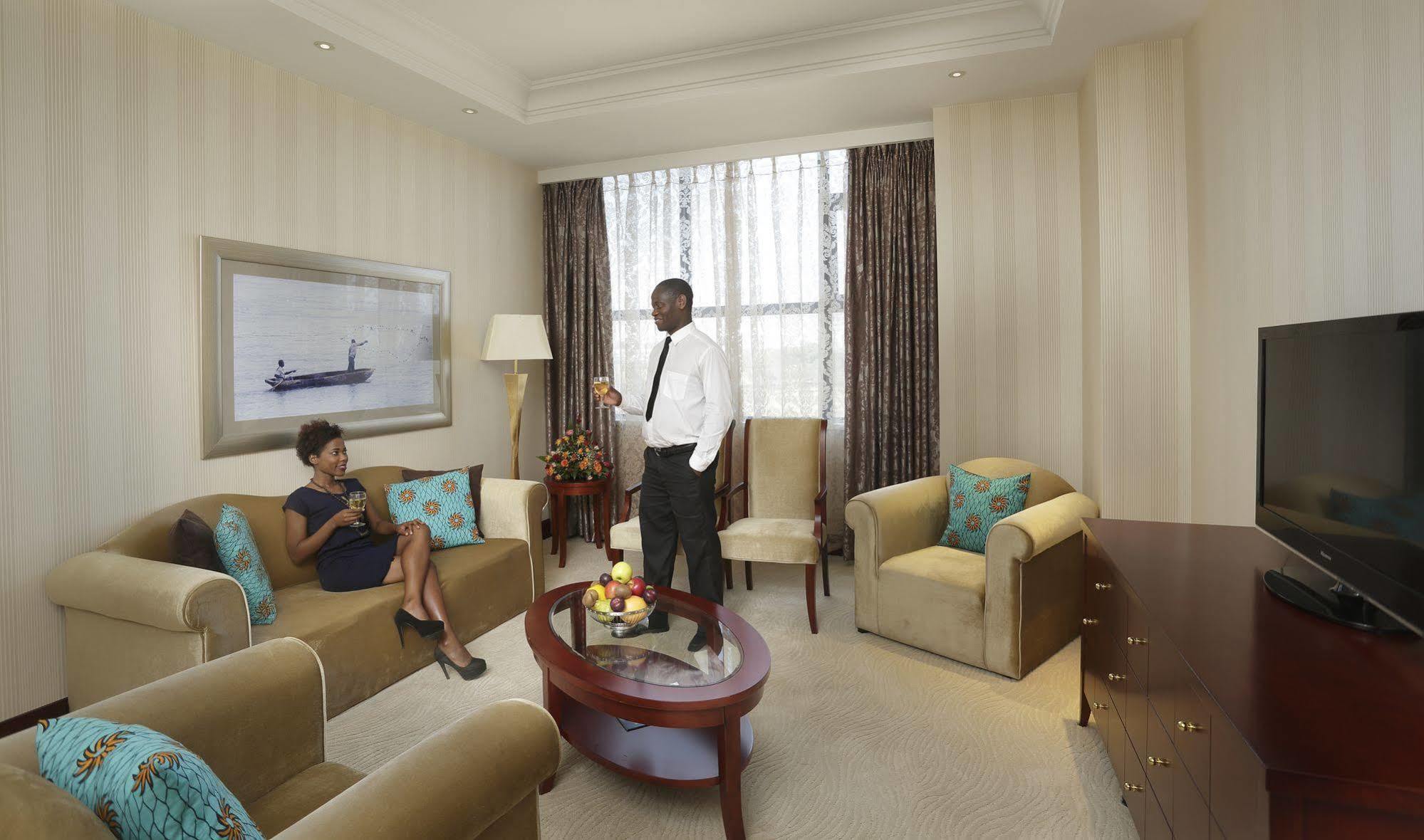 President Hotel At Umodzi Park Lilongwe Exterior photo